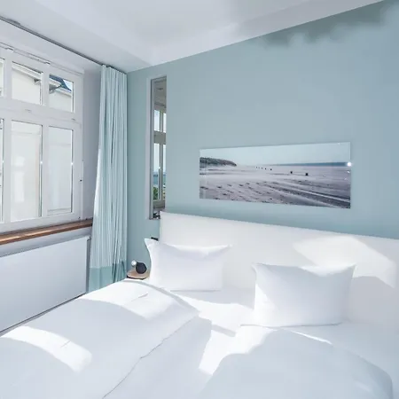 Daire Strandeck Meeresleuchten *